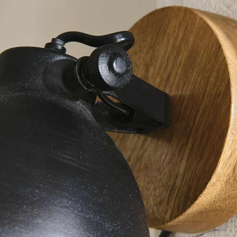 Wandlampe Ballée – Moderne Wandleuchte aus Metall