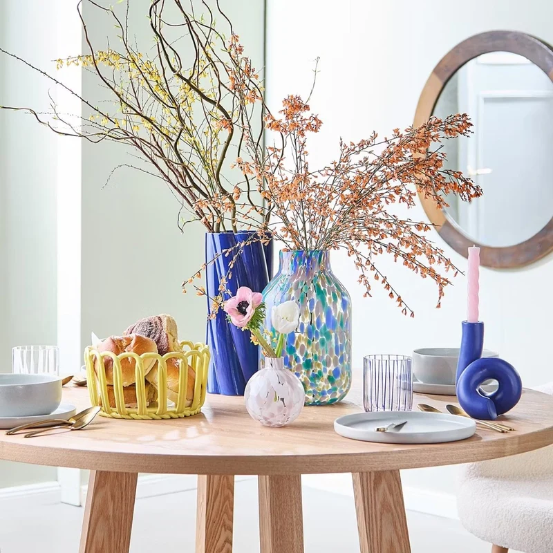 CONFETTI Vase – Modische Glasvase mit Farbakzenten