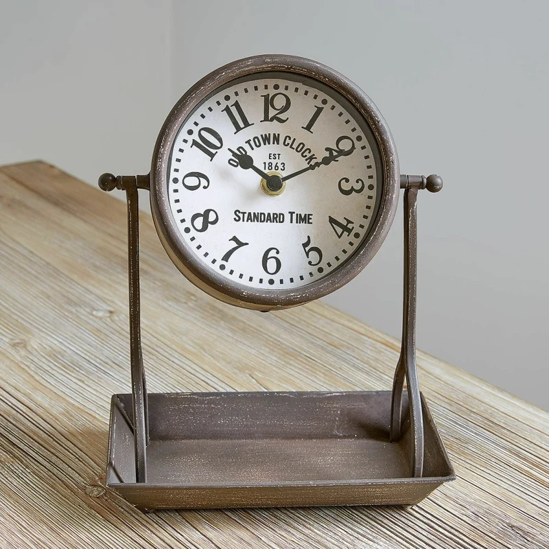 Uhr Vorexil – Retro-Wanduhr aus Metall