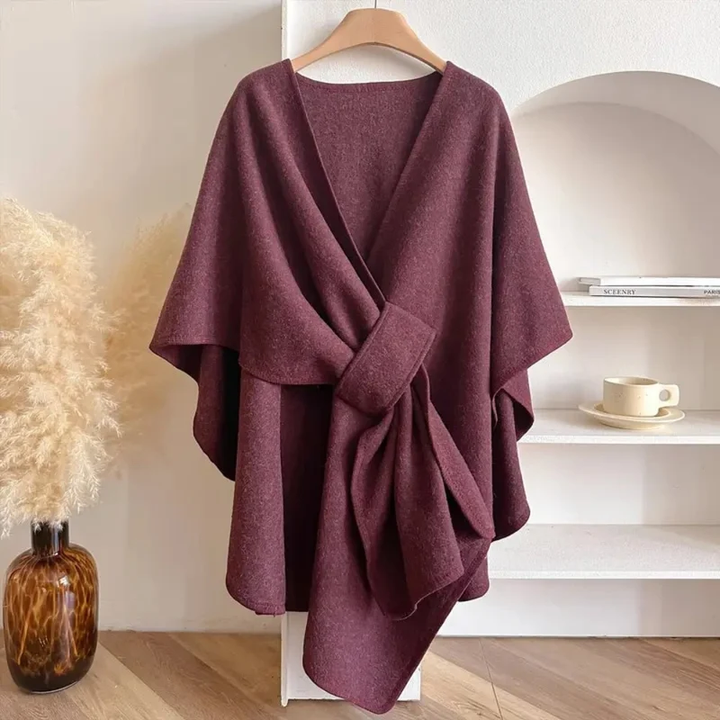 Damen Poncho – Weicher Stoff, Lockere Passform & Vielseitig Tragbar