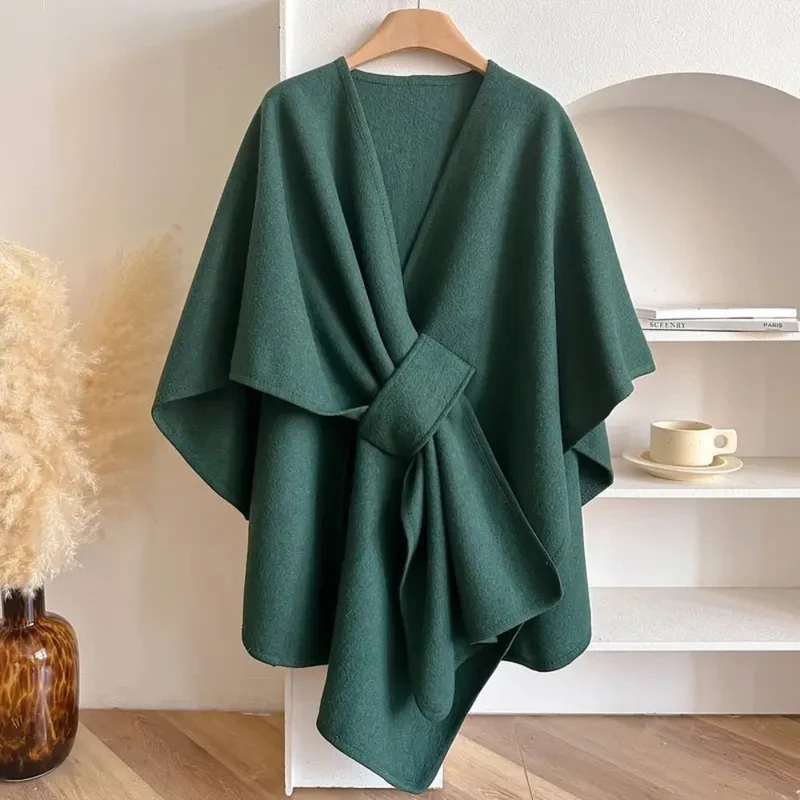 Damen Poncho – Weicher Stoff, Lockere Passform & Vielseitig Tragbar