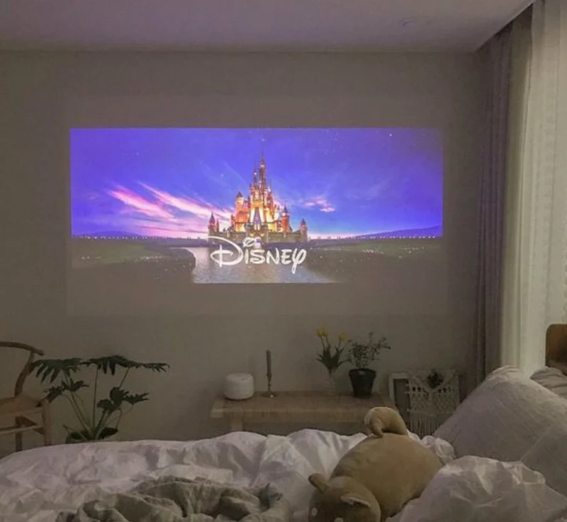 Mini Projektor – Tragbares HD-Display, Bis 120" Bild & HDMI/USB Anschluss
