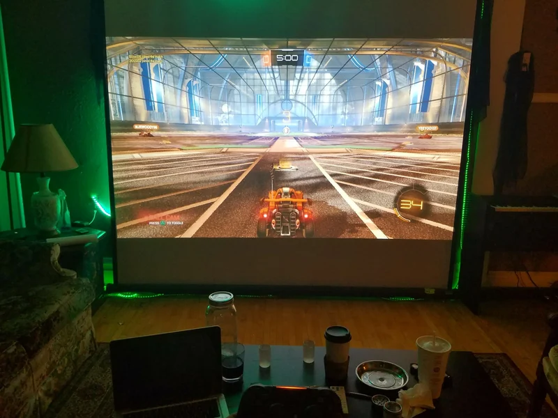 Mini Projektor – Tragbares HD-Display, Bis 120" Bild & HDMI/USB Anschluss