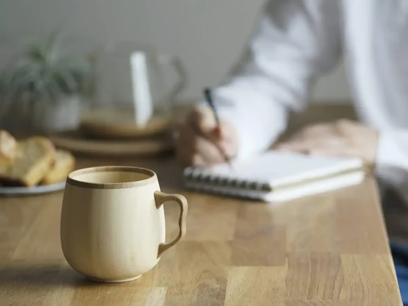 Riveret Brown Cafe Au Lait Mug -