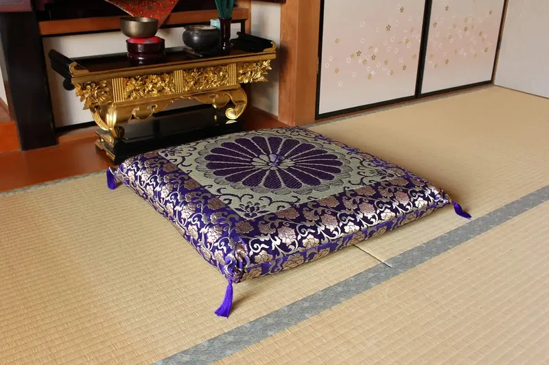 Ikehiko Corporation Japanese Buddhist Altar Sanzenin Reversible Gozenzabuton 68X70Cm #3118719