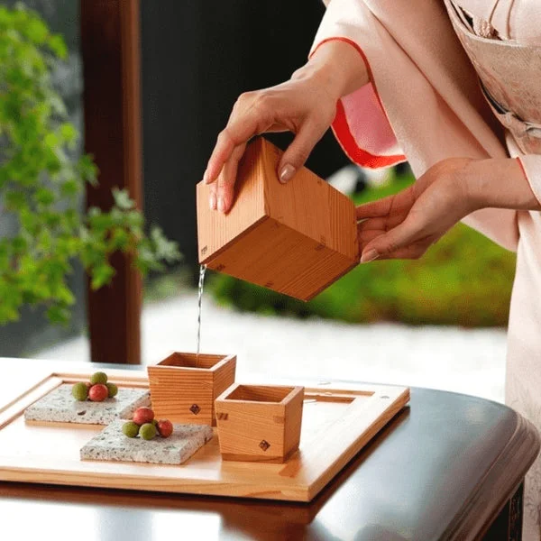Miranda Style Omoeraku Handcrafted Japanese Cedar Square Saucer S (89x89mm)