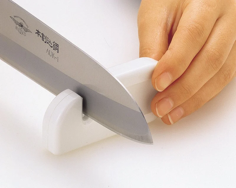 Pearl Metal Japan Ceramic Mini Sharpener C-3524 Convenient Accessory