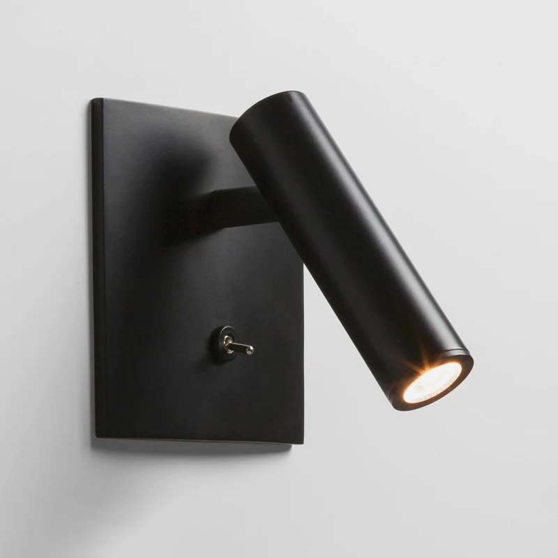 Skanto | Mikro Quadratische Wandlampe mit Schalter