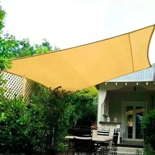 Skanto | UV- und Regensegel für alle Wetterbedingungen