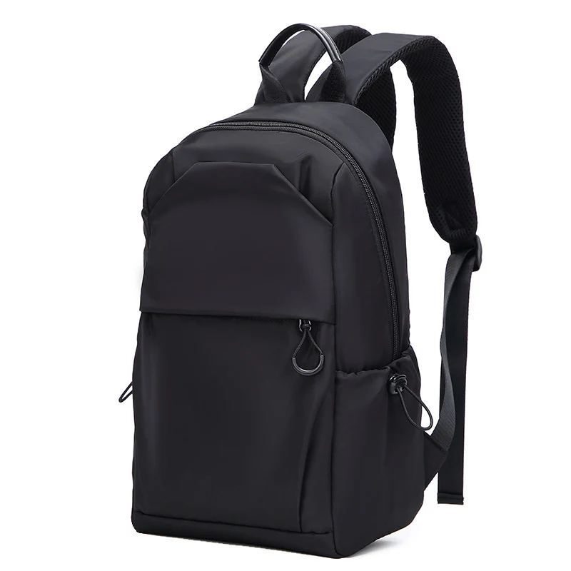 Vielseitiger Crossbody Rucksack Skanto