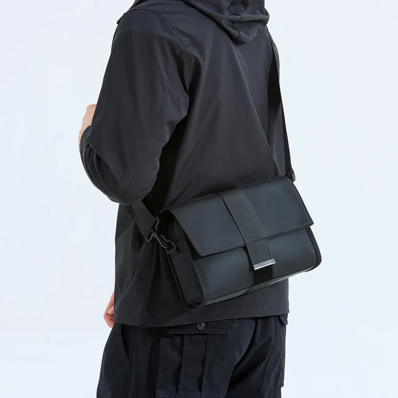Smart-Casual Crossbody Bag Skanto