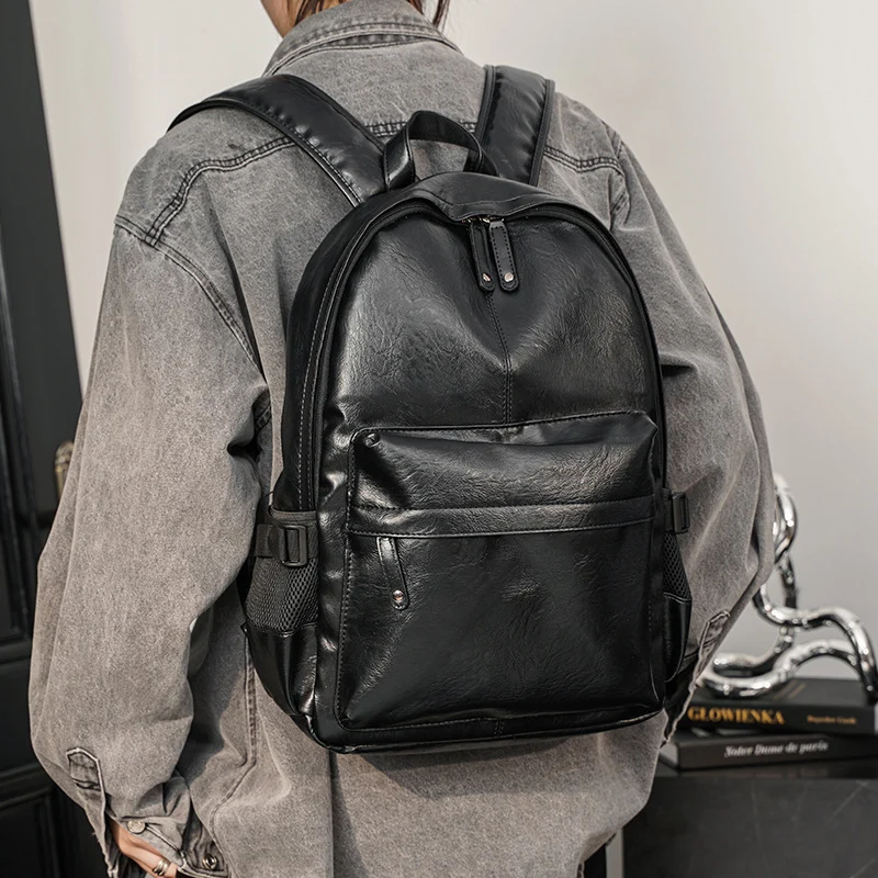 Rucksack aus hochwertigem Kunstleder Skanto