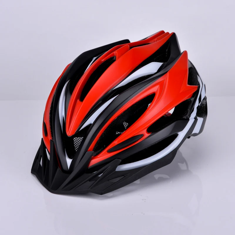 Aerodynamischer Fahrradhelm mit verbesserter Belüftung Skanto