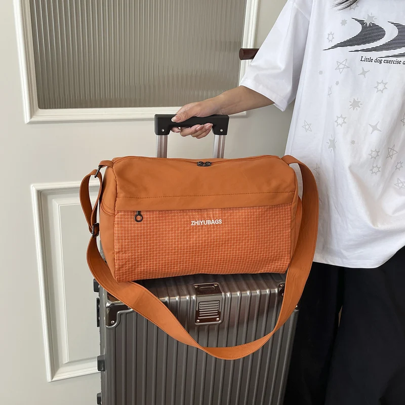 Sportliche Einkaufstasche mit mehreren Taschen Skanto
