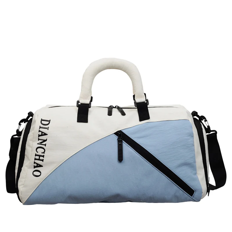 Sportliche Reisetasche mit mehreren Fächern und strapazierfähigem Material Skanto