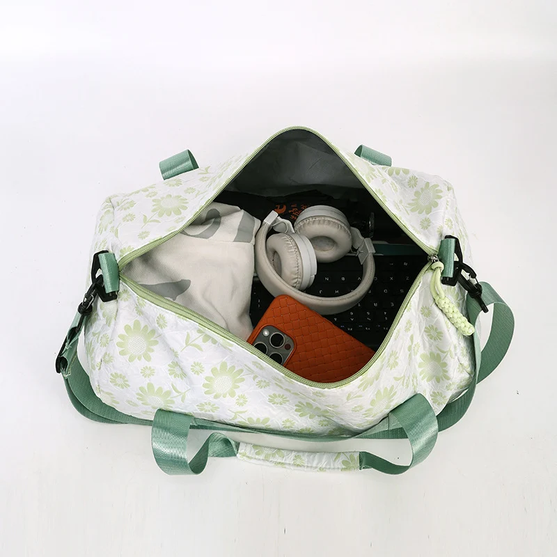 Sportliche Reisetasche mit Blumenmuster Skanto