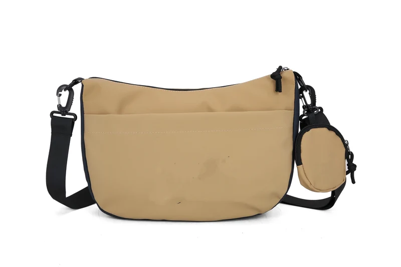 Praktische Umhängetasche mit zusätzlichen Taschen Skanto