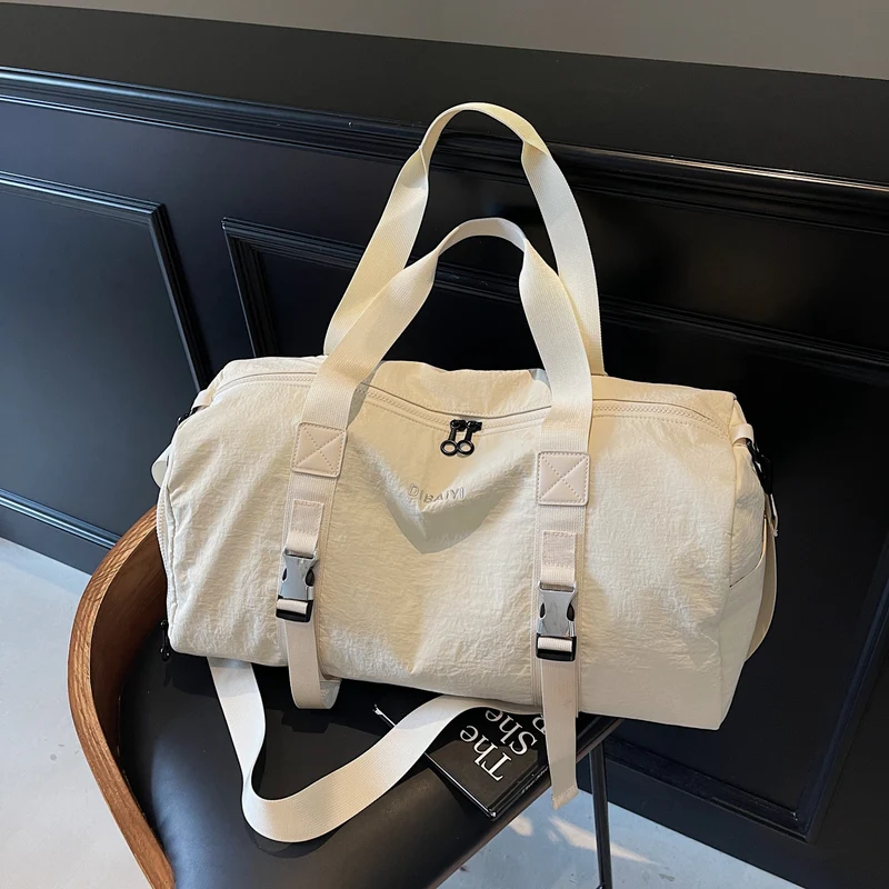 Sportliche Reisetasche mit mehreren Trageoptionen Skanto