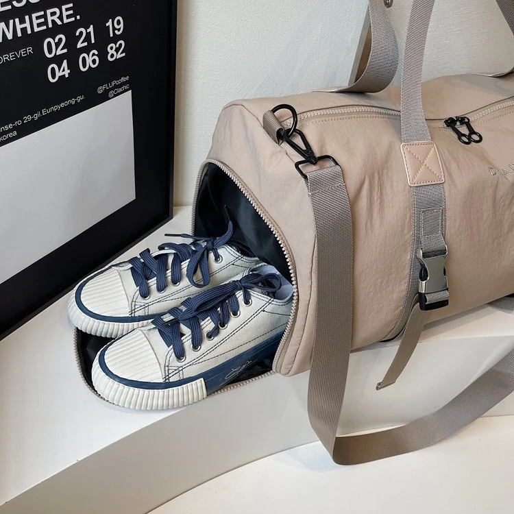 Sportliche Reisetasche mit mehreren Trageoptionen Skanto