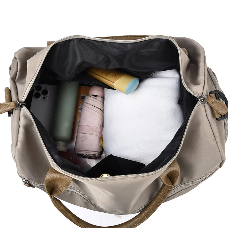 Praktische Reisetasche mit verstellbarem Schultergurt Skanto