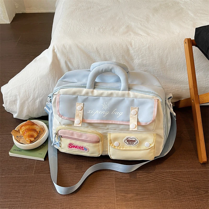Sportliche Crossover-Tasche mit multifunktionalen Fächern Skanto