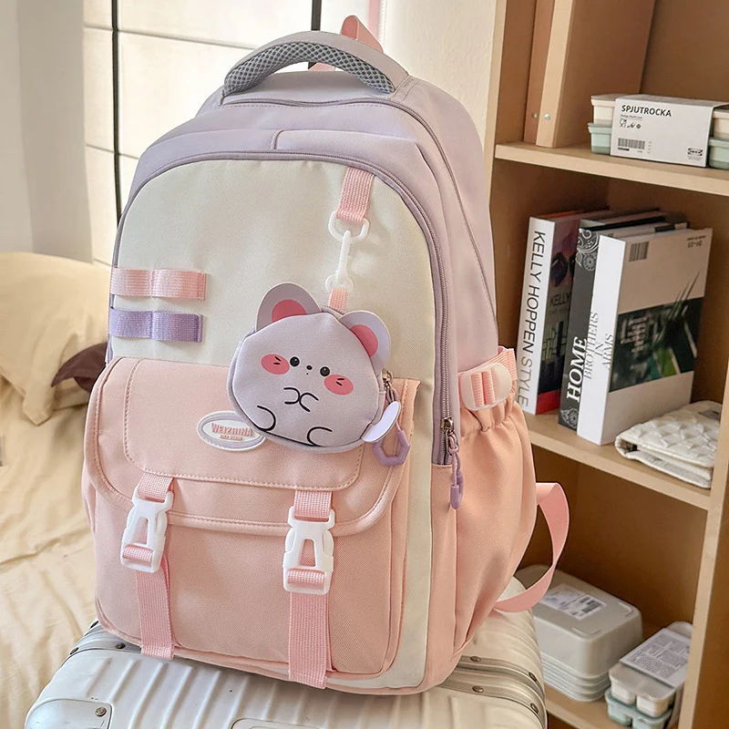 Lässiger Schulrucksack mit mehreren Fächern