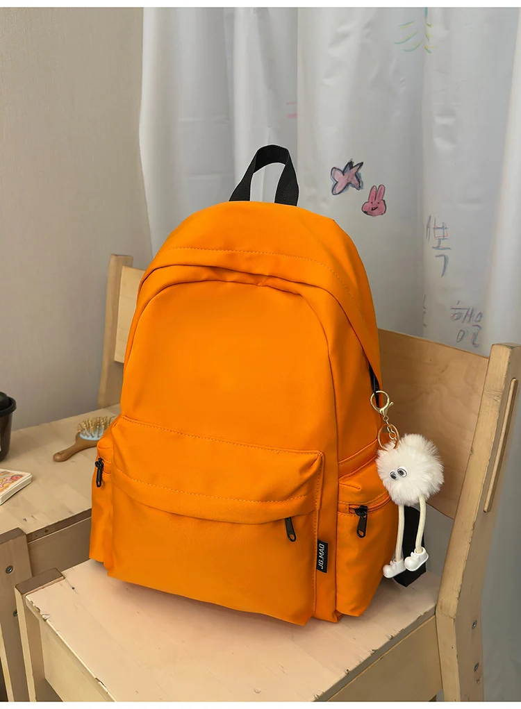Minimalistischer multifunktionaler Schulrucksack