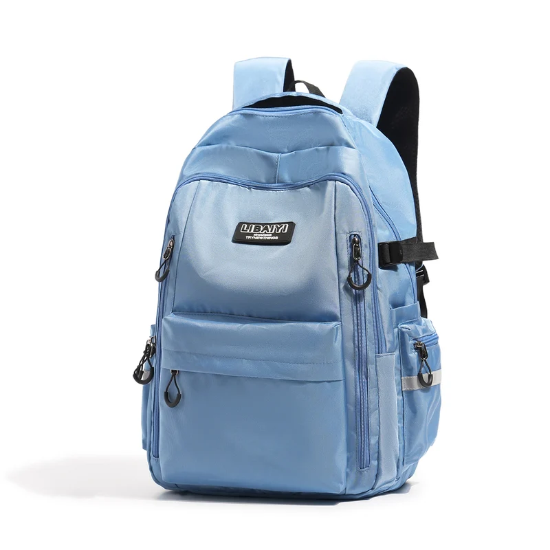 Robuster Reiseschulrucksack mit mehreren Fächern