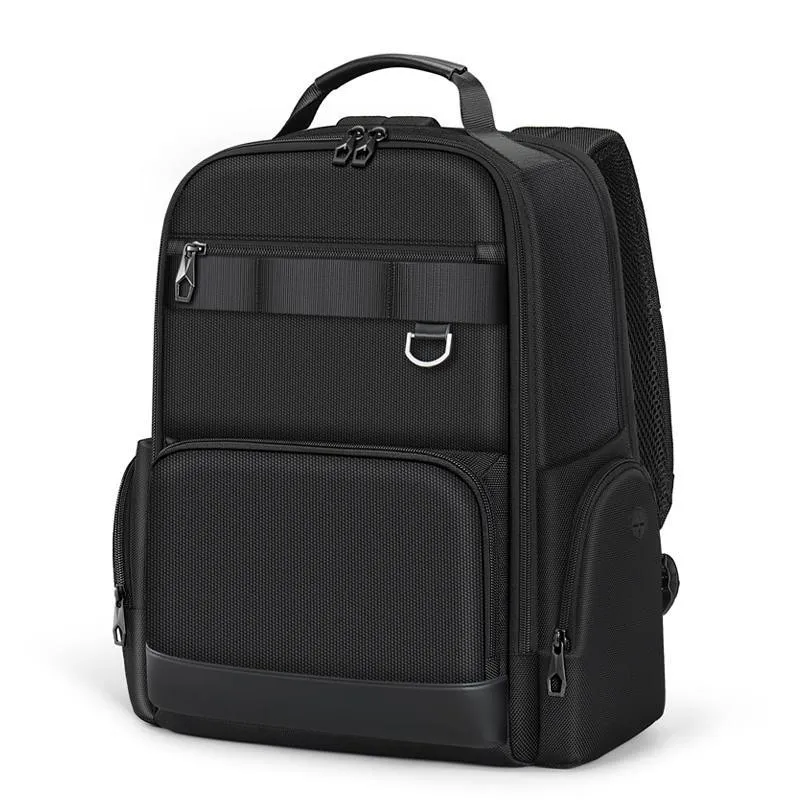 Professioneller Laptop-Rucksack mit ergonomischem Tragesystem und wasserabweisenden Eigenschaften Skanto