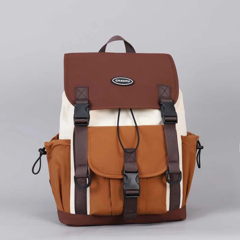 Abenteuer-Schulrucksack mit vielen Fächern