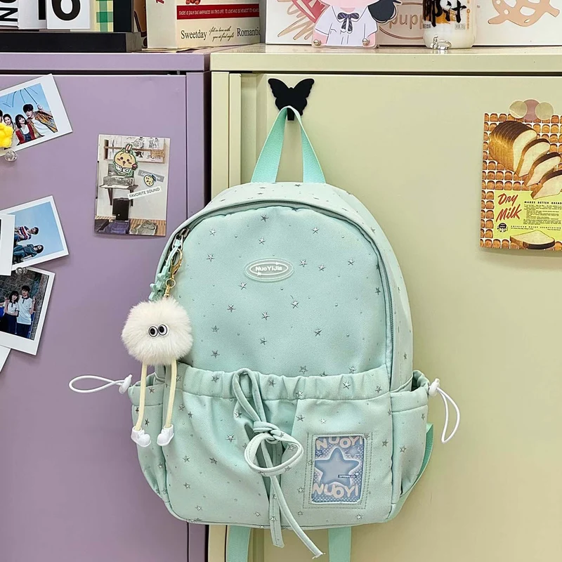 Lustiger lässiger Schulrucksack mit Sternenmuster