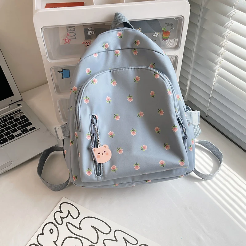 Lässiger Schulrucksack mit Blumenmuster