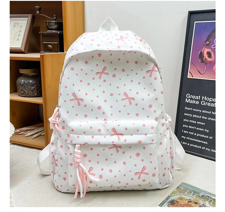 Wanderrucksack für die Schule mit Blumenmuster