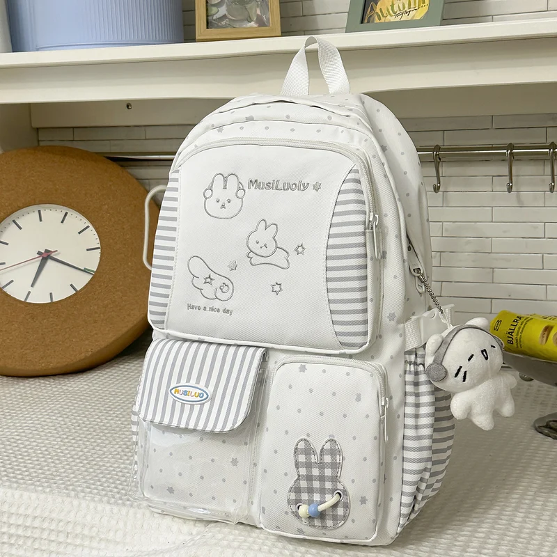 Schulrucksack aus Stoff mit niedlichem Charakter-Motiv