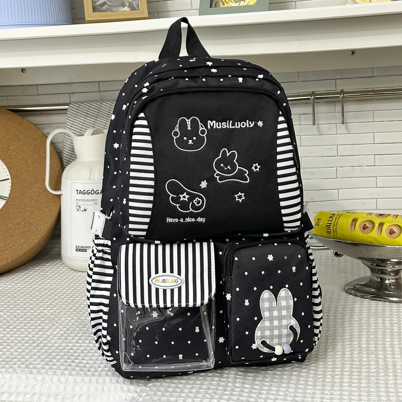 Schulrucksack aus Stoff mit niedlichem Charakter-Motiv