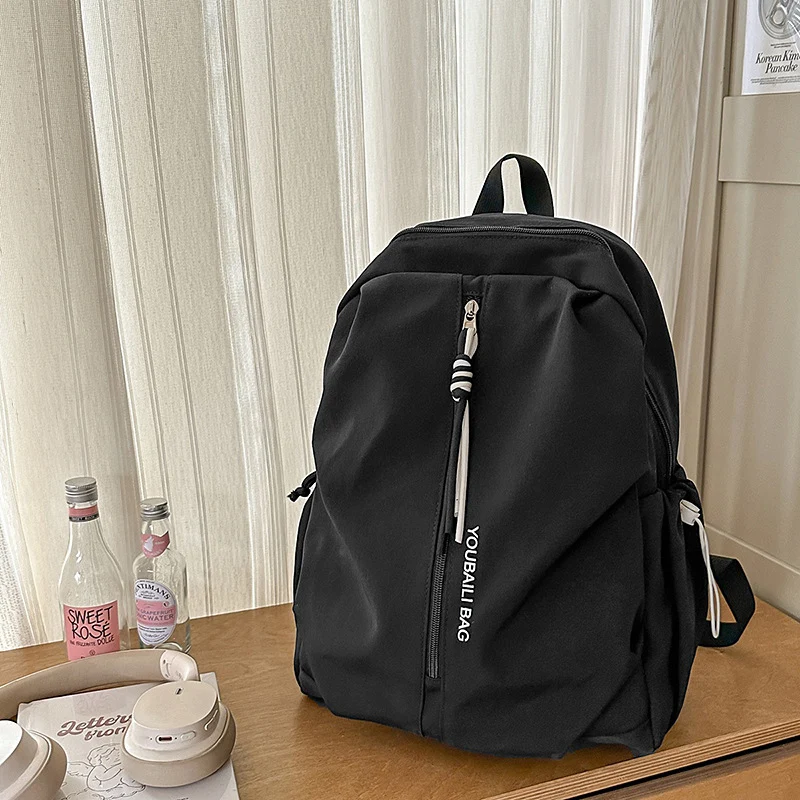 Leichter Reise-Schulrucksack mit mehreren Taschen