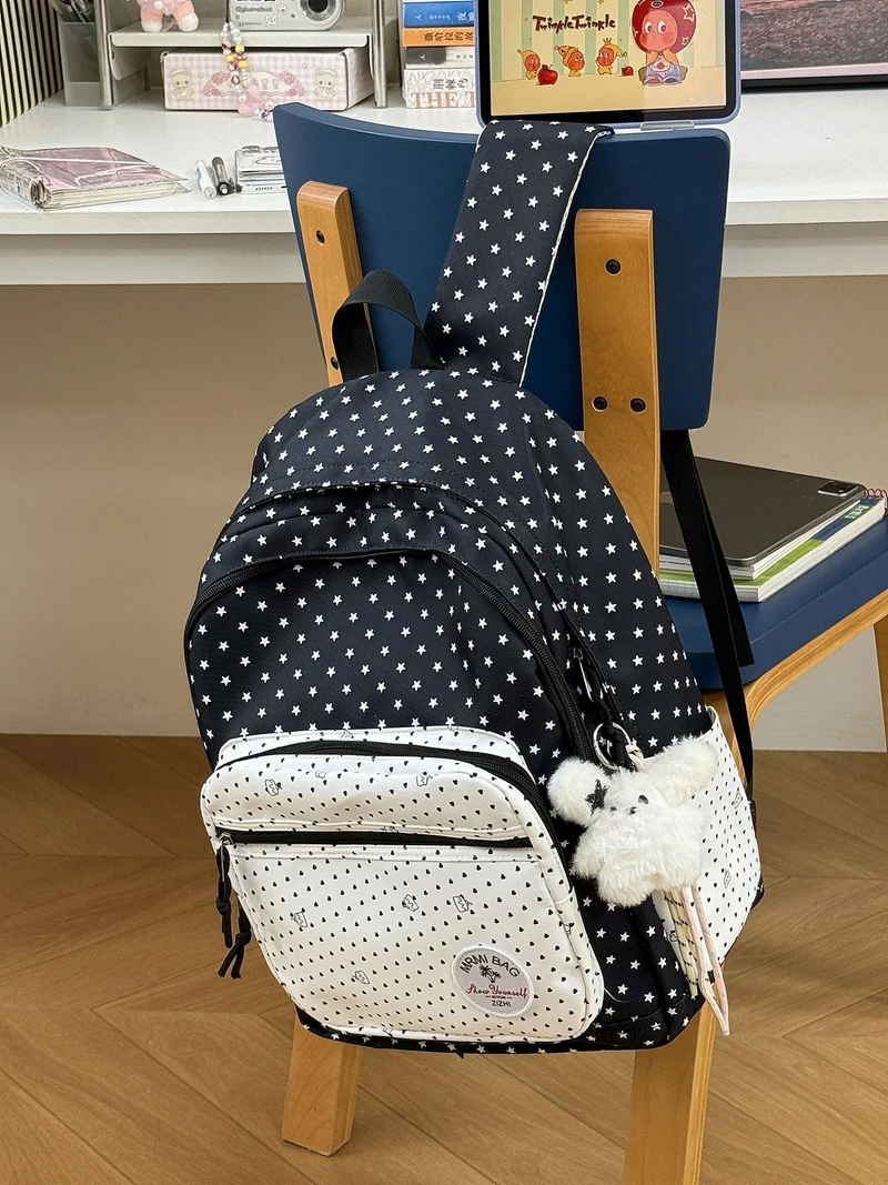 Niedliche lässige Schultasche mit Sternenmuster