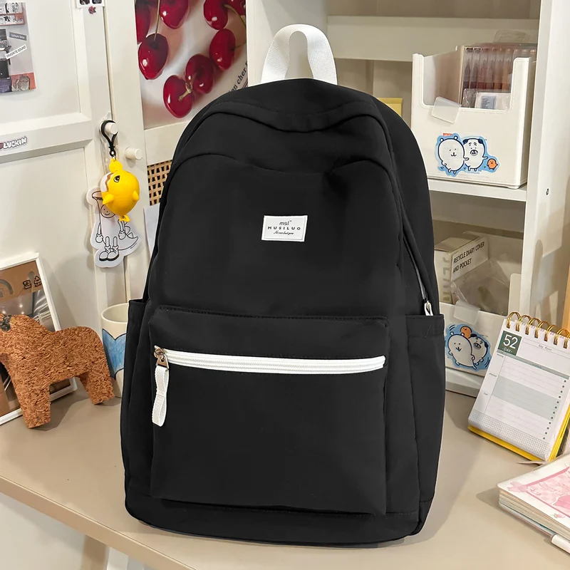 Leichter multifunktionaler Schulrucksack für den Alltag