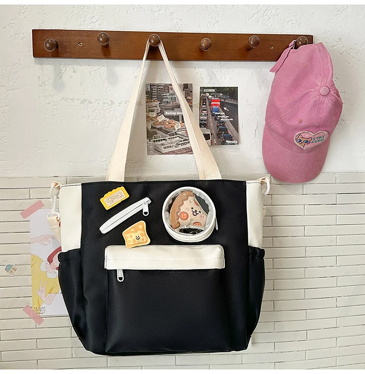 Niedlicher Schulrucksack im Charakter-Design