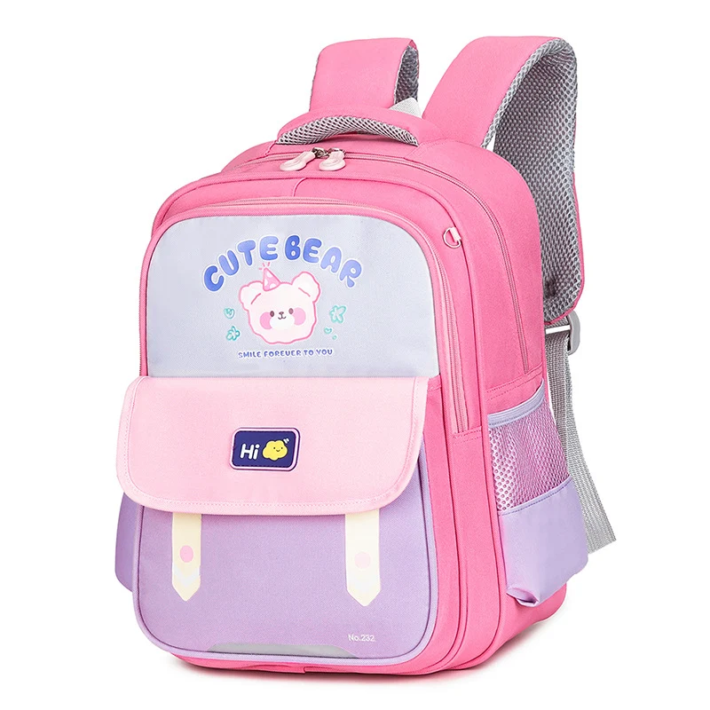 Niedlicher Schulrucksack im Charakter-Design