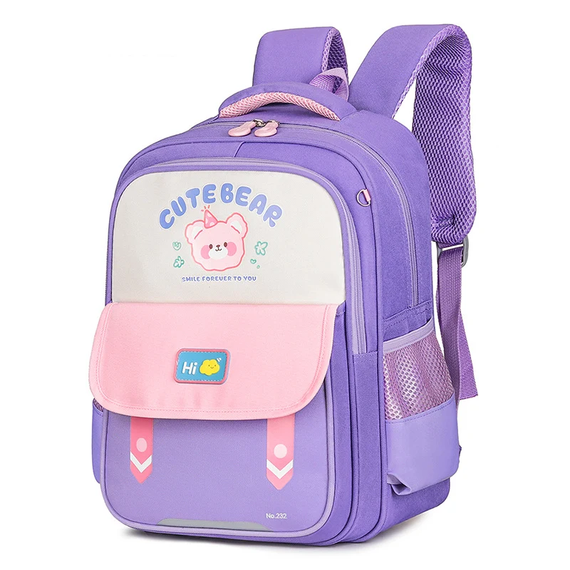 Niedlicher Schulrucksack im Charakter-Design