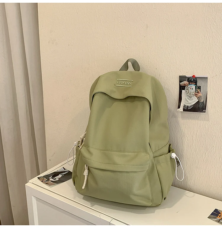 Leichter Schulrucksack für den täglichen Gebrauch