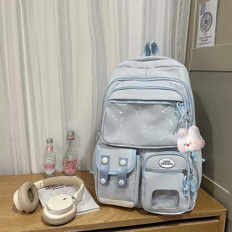 Funktionaler Schulrucksack mit mehreren Fächern