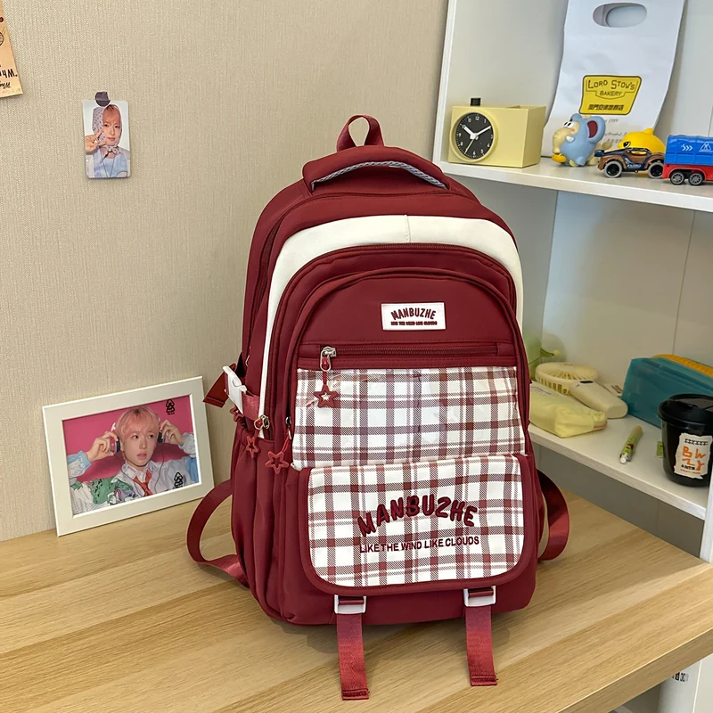 Lässiger Laptop-Schulrucksack mit vielen Fächern