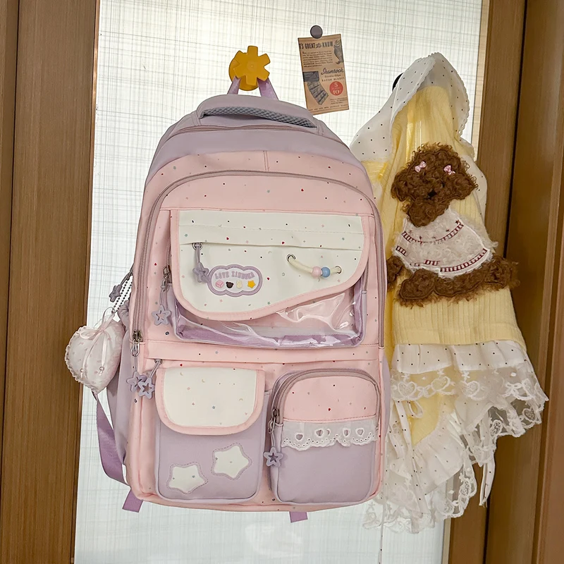 Niedlicher Schulrucksack mit Charakter-Motiv