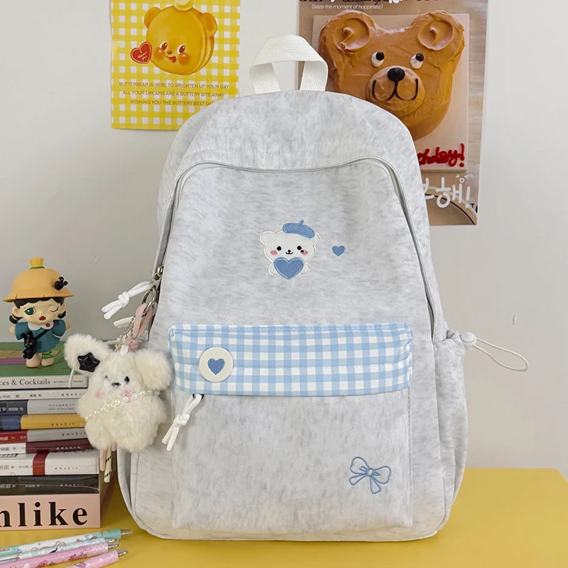 Niedlicher Schulrucksack im Charakter-Design