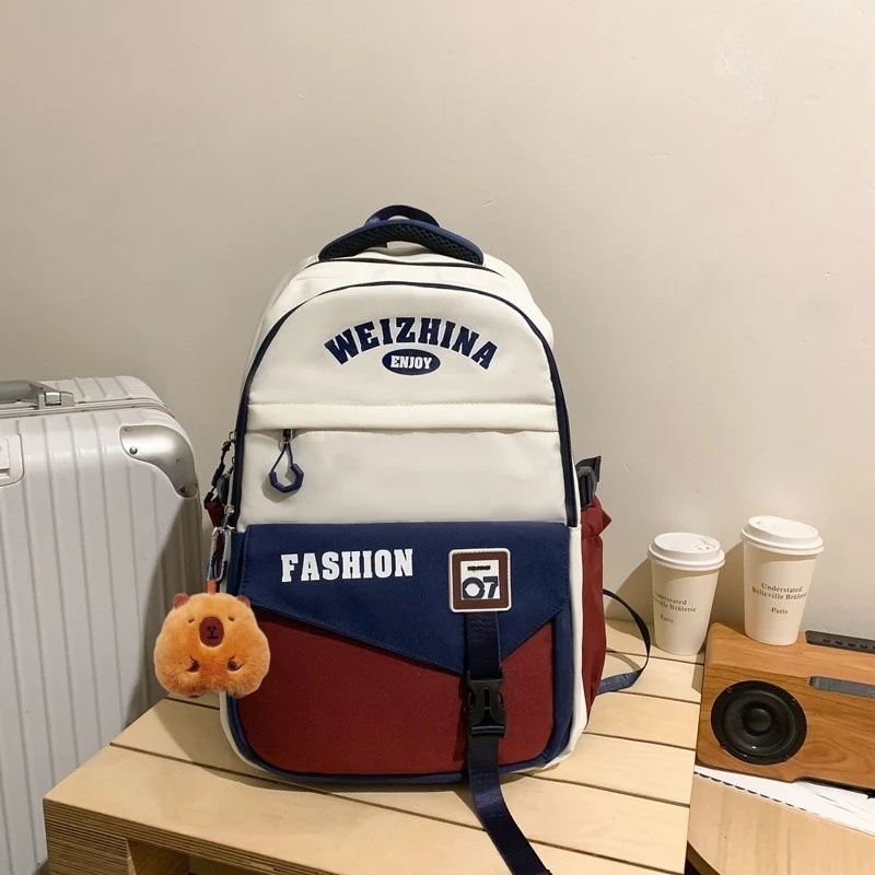 Funktionaler urbaner Schulrucksack