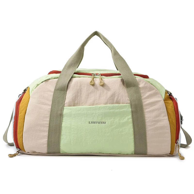 Sportliche Reisetasche mit praktischem Stauraum und robustem Design Skanto