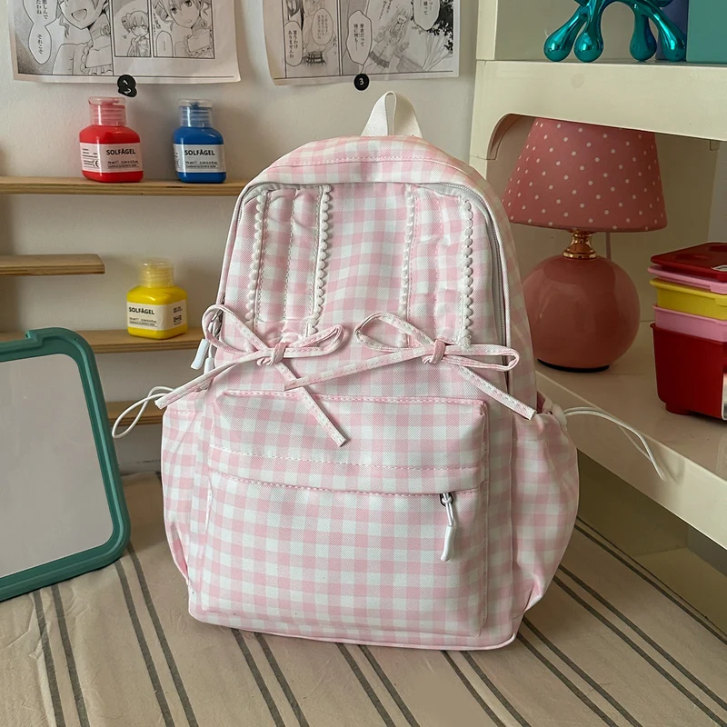 Lässiger karierter Schulrucksack