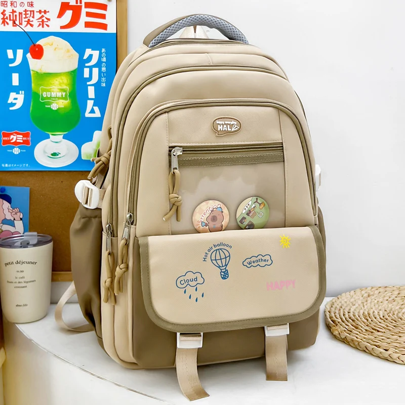 Niedlicher Schulrucksack mit Cartoon-Charakter
